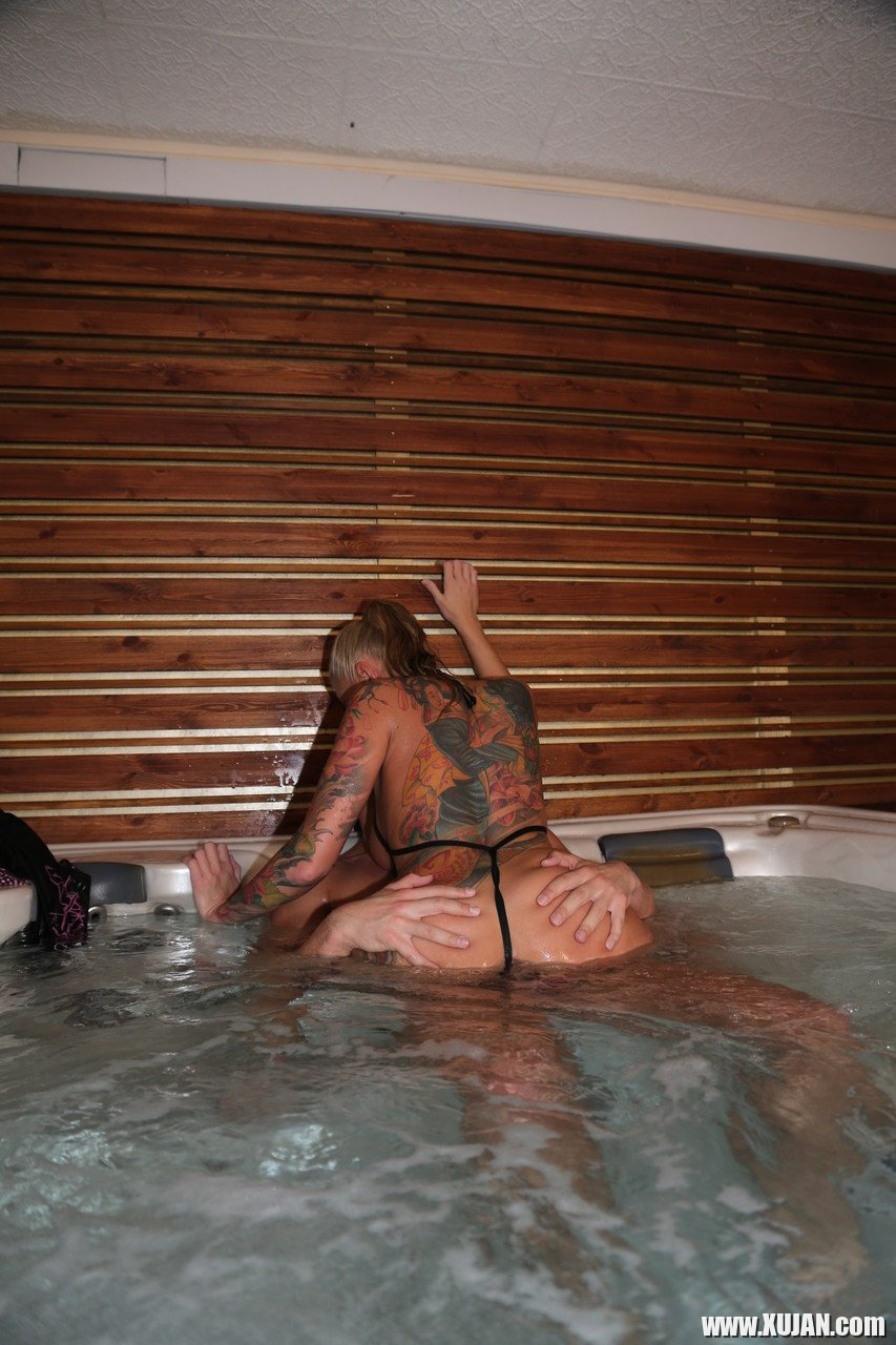 Horny Kayla Green getting shagged in a jacuzzi - Photo #3103649