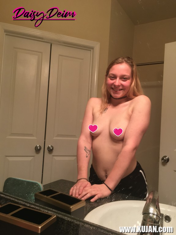 Daisy Nude Teasers - Photo #3104845