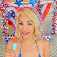 Beautiful MILF Lauren Pixie poses wearing bikini on 4th of July