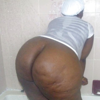 Ebony Granny gnats vayri