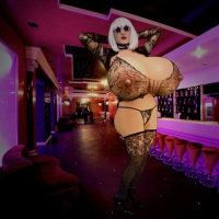 Juggsy dimak Z Cup Stripper