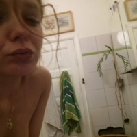 Bambisy aynqan tsurt e taq loganq yndunelov