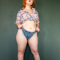 Fallatrrixs OC Amber Cosplay