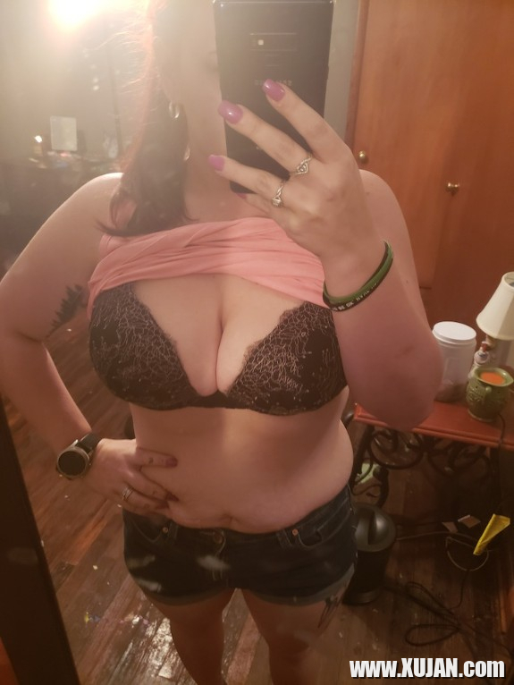 Busty Redhead y khaghum e ir patahakanoren - Photo #3120172