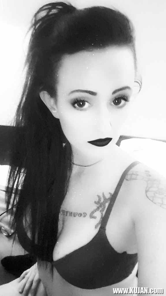 Goth aghjiky mets chanaparhov vatatsav - Photo #3124607