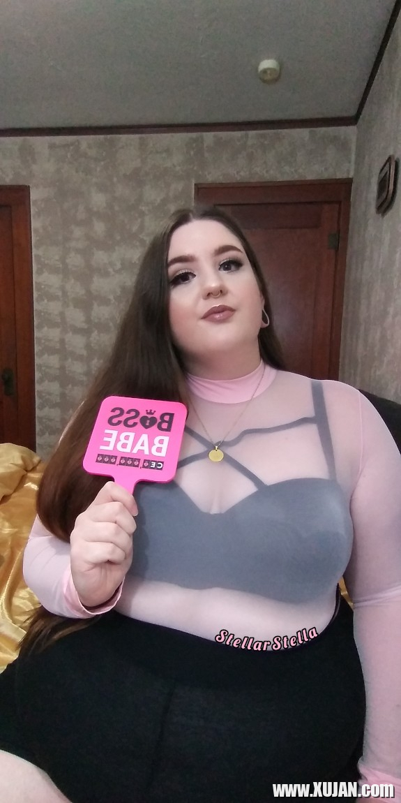 BBW SSBBW Stella Ambrose Stellarstella in Pink Mhetuyq Crop Top - Photo #3126245