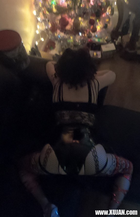 Ov e uzum khaghal im Candy Cane i het ays Surb Tsnundy - Photo #3127417