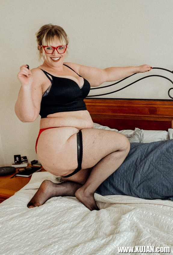 BBW azdr bardzratsum Red Panties Fat Arms Armpit - Photo #3129042