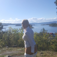 Es zhamanel em Oslo