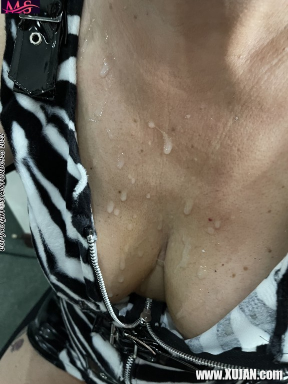 Mistress 43 - Photo #3135159