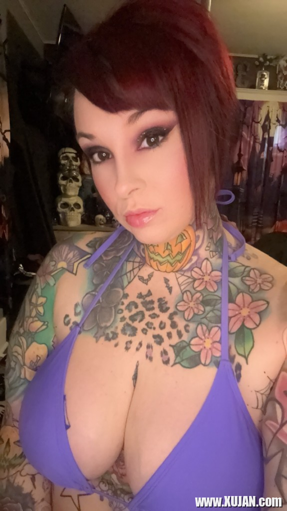 MILF TATTOOED MOM - Photo #3136005