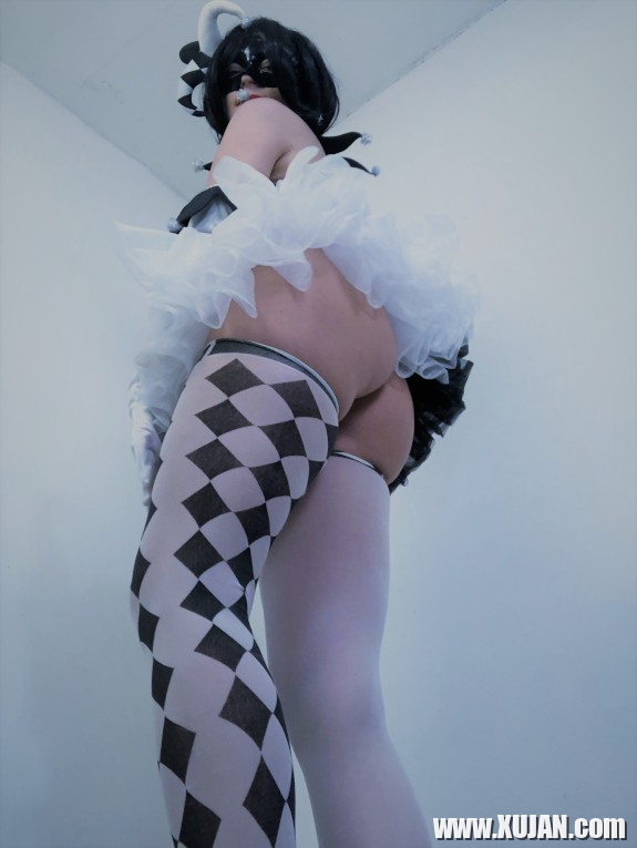 Sexy Clown Girl Harlequin y gnahatum e im Helouin Cosplay y - Photo #3136616