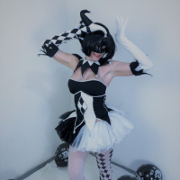 Sexy Clown Girl Harlequin y gnahatum e im Helouin Cosplay y