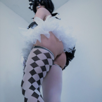 Sexy Clown Girl Harlequin y gnahatum e im Helouin Cosplay y