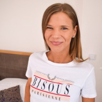 59 y Sara