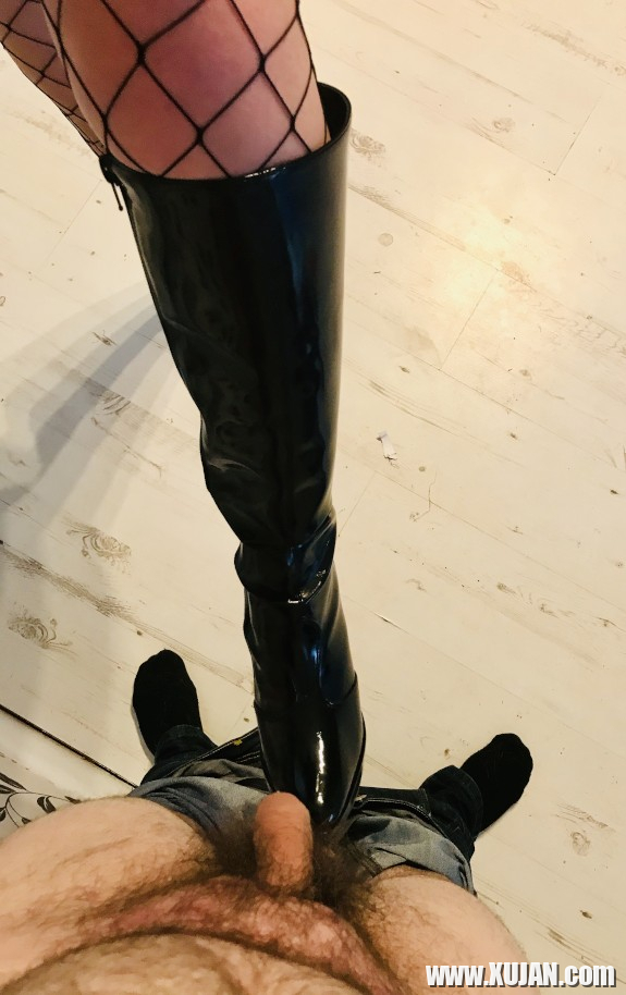 Dominatrix Amy - Photo #3138712
