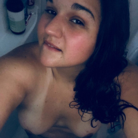 Nudes kam inch el or lini