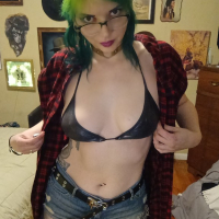 HELLA TITTY PICS