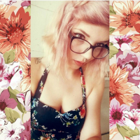HELLA TITTY PICS