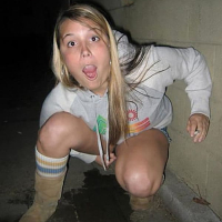 Pissing Girls Lusankarneri yntrutyun