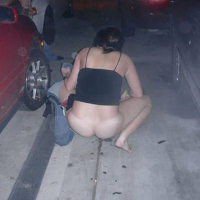 Pissing Girls Lusankarneri yntrutyun
