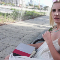 Jade Amber sucks Dick and fucks in POV Scene
