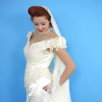 Kinky Bride Lucy Vixen expects sexy wedding night