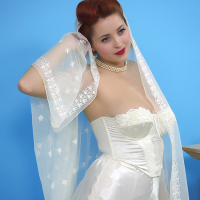Kinky Bride Lucy Vixen expects sexy wedding night