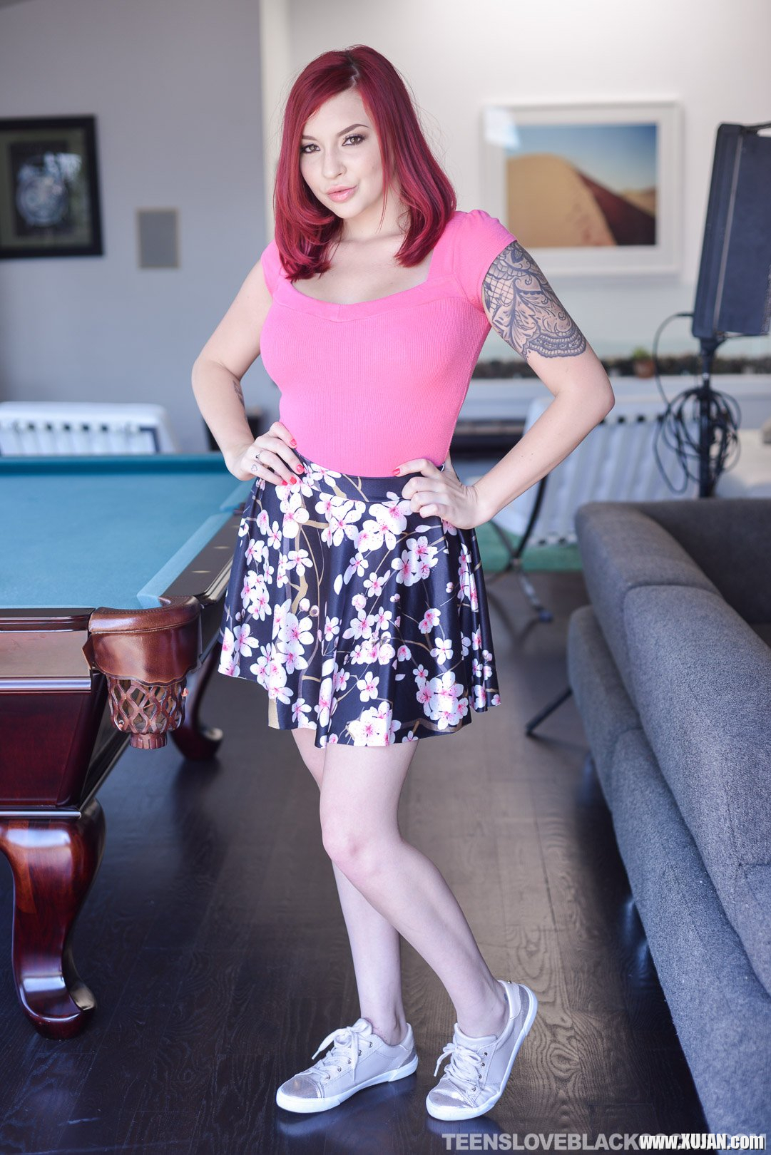 Tattooed redhead teen babe Amber Ivy gets plugged with a black rod - Photo #3156145