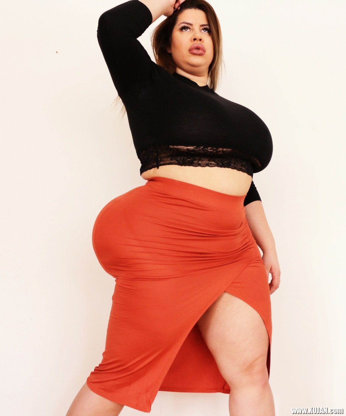BBW babe Natasha Crown invites her loving fans out on a hot date - Photo #3162440