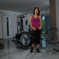 Madlin Moon working out at the Gym with two lucky Guys