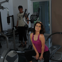 Madlin Moon working out at the Gym with two lucky Guys
