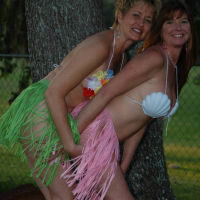 Dee Delmar gets her Pussy licked by mature Lesbian