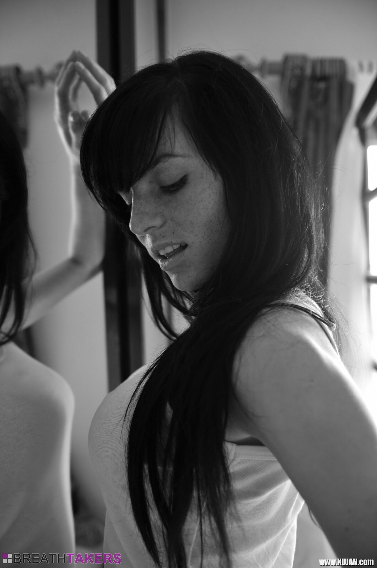 Super sexy chick Eileen Sue having black and white erotic photoshoot - Photo #3174210