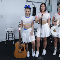 Emerald Love shares dick with Kimmy and Sofia