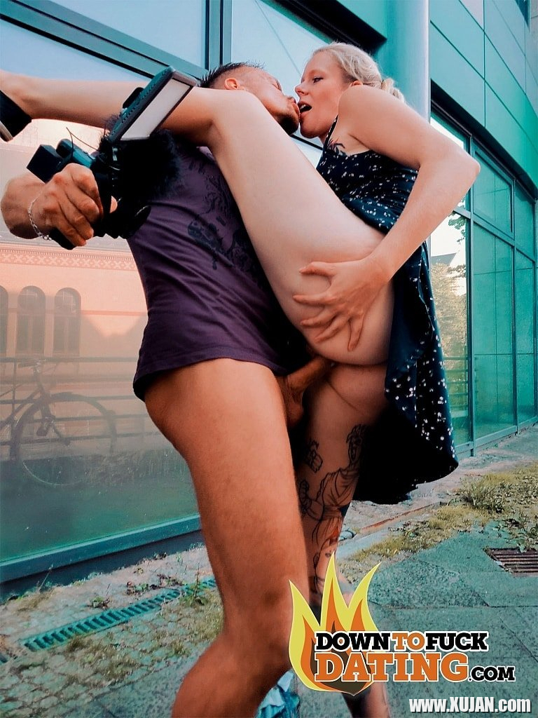 European Claudia Bitch being fucked hard outdoors - Photo #3177955