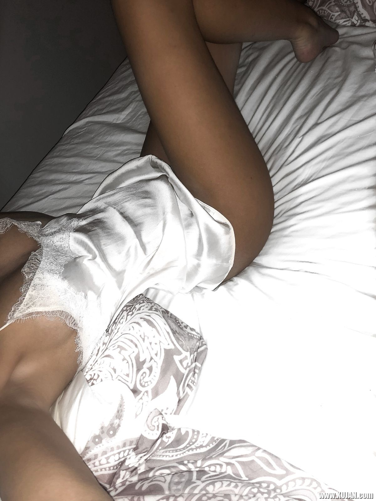 Feel my body - Photo #3182395
