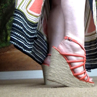 BBW Samantha 38G whoes off her feet in big wedge shoes