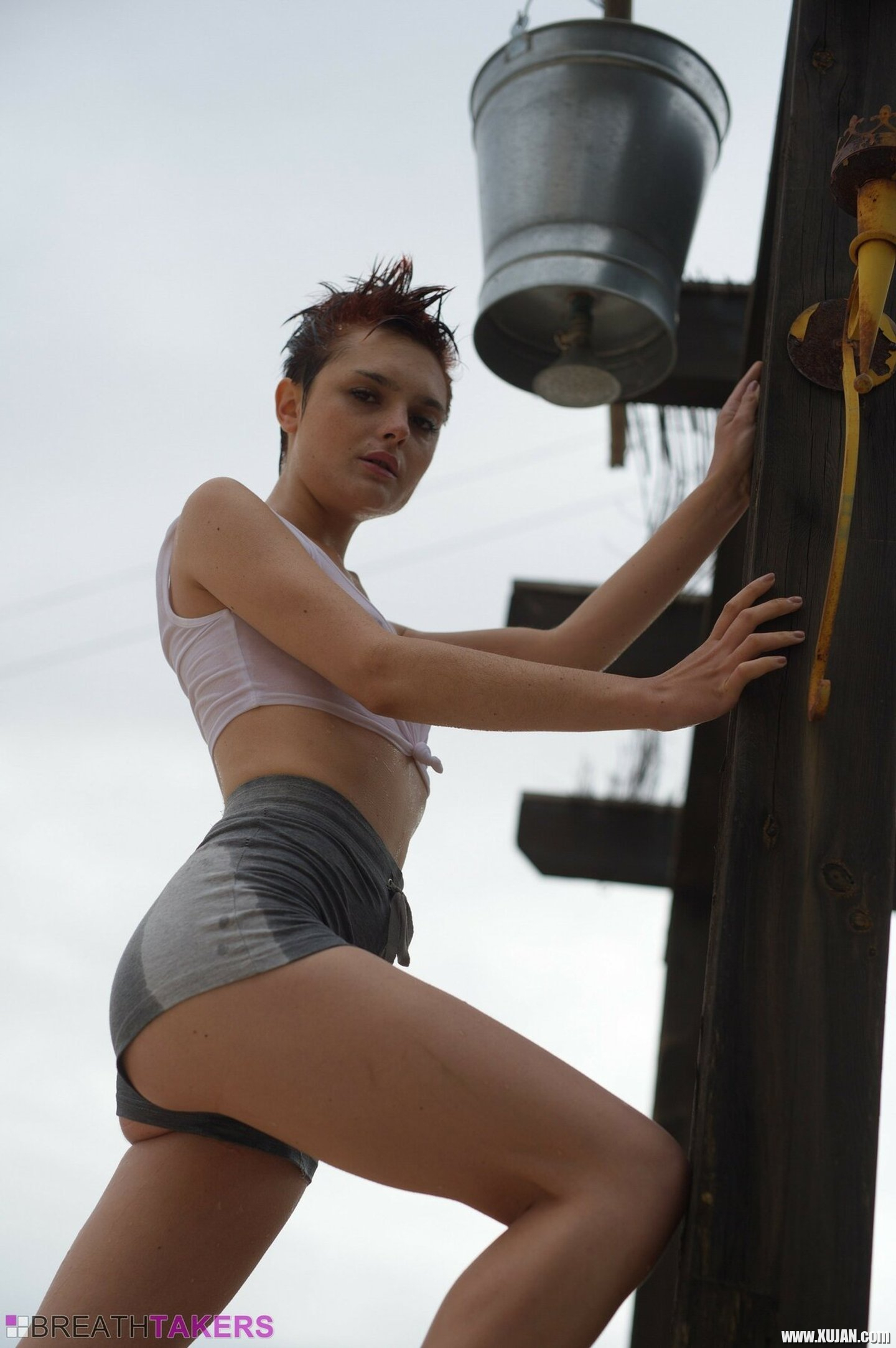 Naughty short haired girl Caterina Foxy revealing her tiny naked tits - Photo #3187286