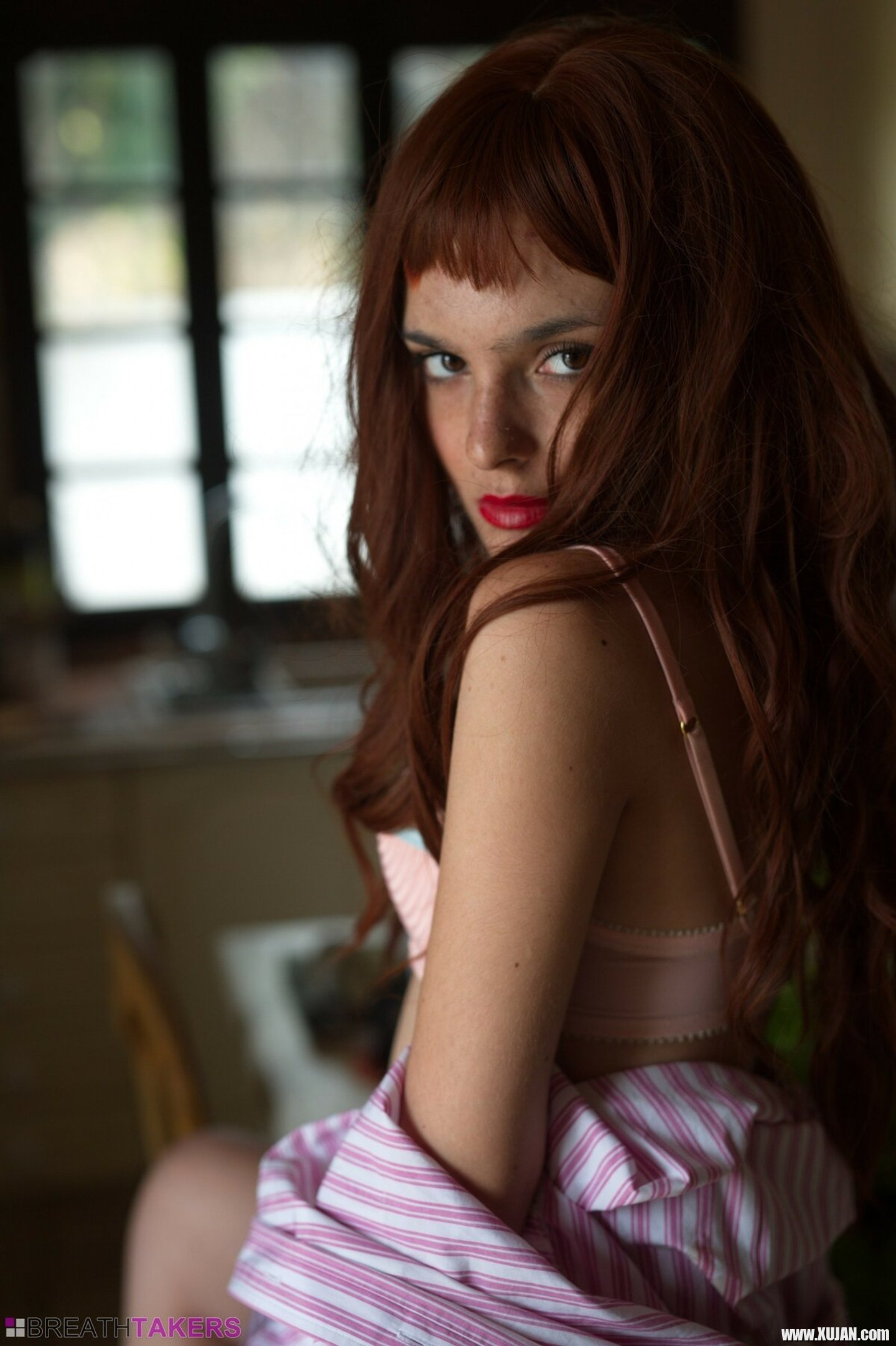 Sexy redhead starlet Catarina Foxy exposes her hot body lines - Photo #3187302