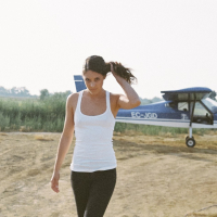 Sexy Pilot Carolina Abril gets fucked on Airfield