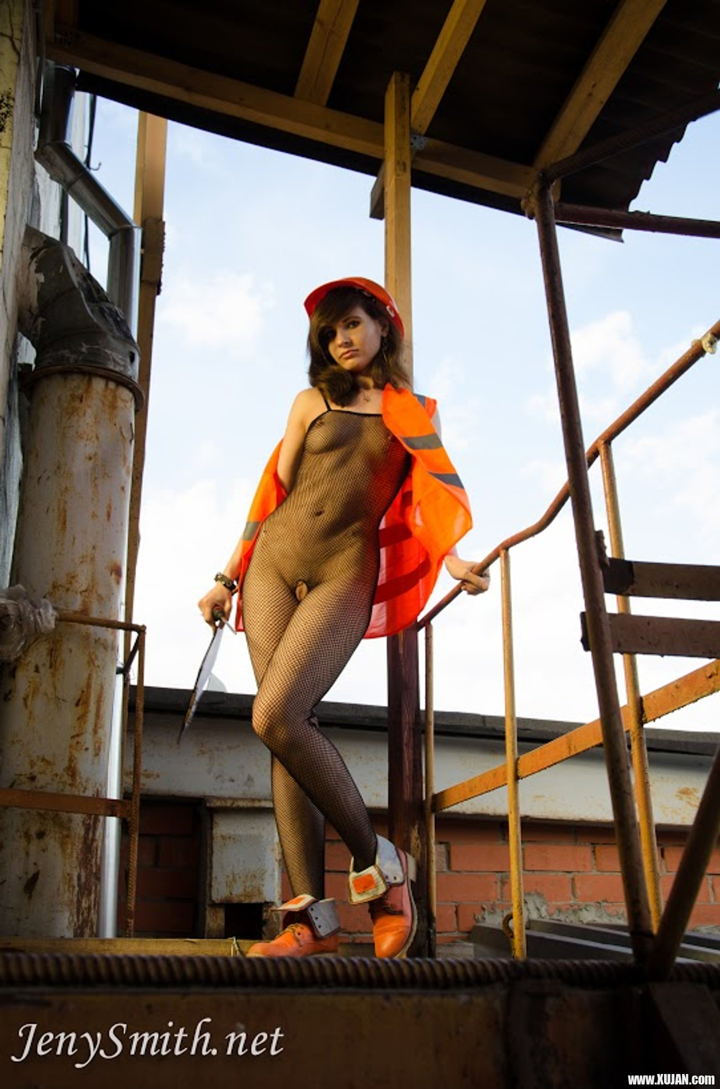 Sexy Jeny Smith goes to work on Construction Site - Photo #3206315