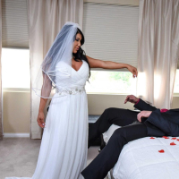 Bride Angelica Taylor gets deepthroated and fucked