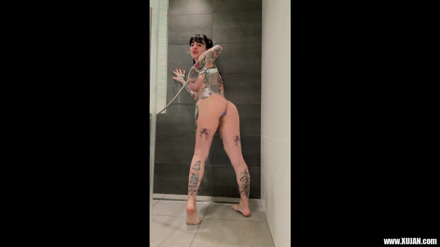 Busty tattoed bitch Joanna Angel moans while masturbating in shower - Photo #3219037