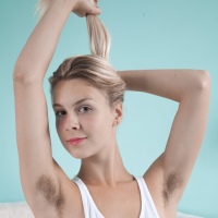 Alecia Fox posing and fingering her hairy Snatch