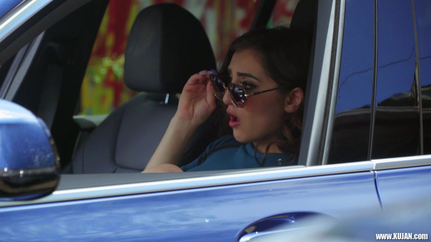 Luci Diamond rocks big hard Cock in Strangers Car - Photo #3221558