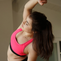 Kylie Quinn working out and flashing her sexy Body