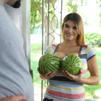 Jenni Noble cheats Boyfriend with shady Neighbor
