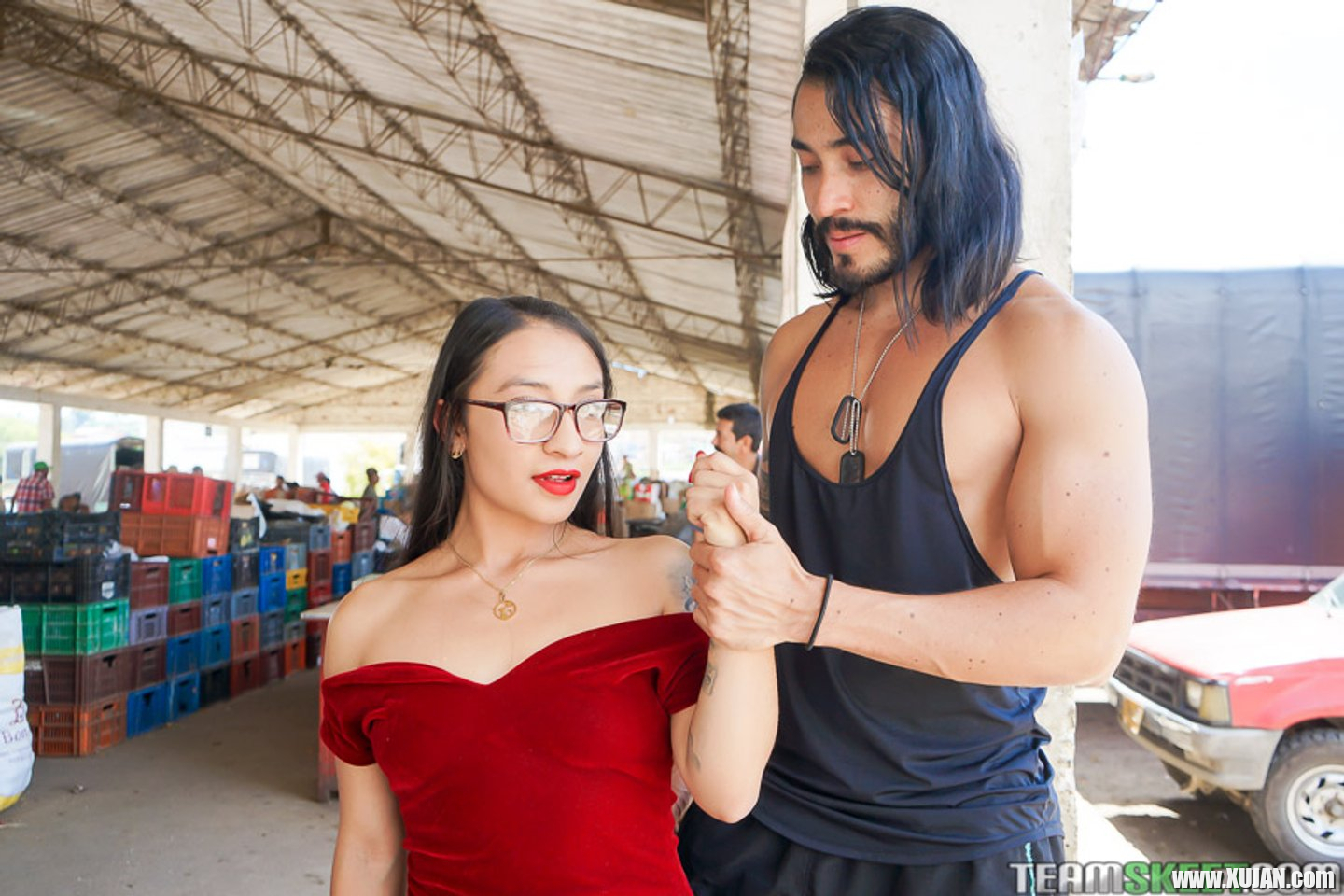 Nerdy Latina Eva Cuervo gets down and dirty - Photo #3227961
