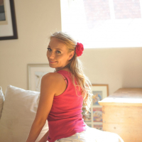 HayleyMarie Coppin showing her sexy naked Body